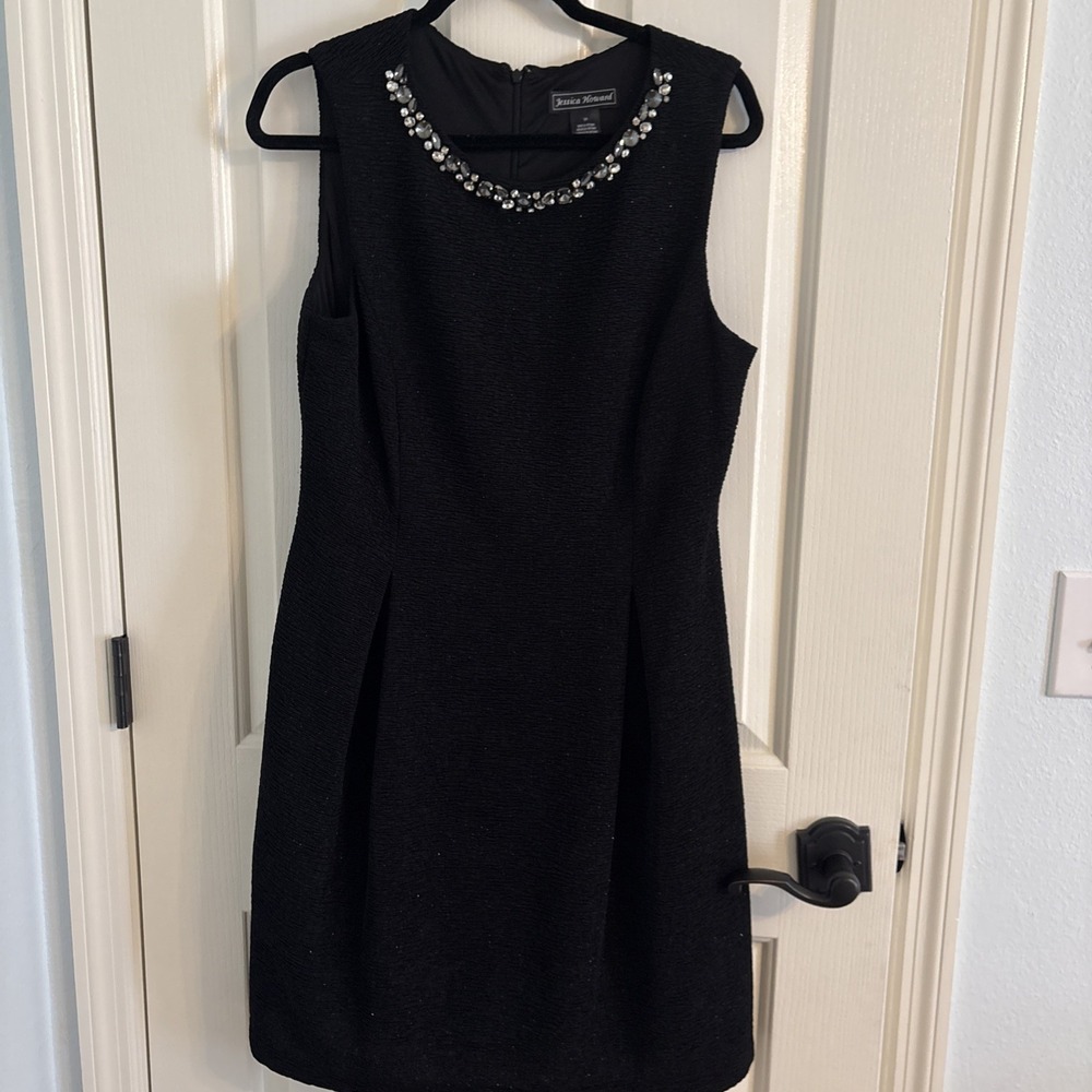 Jessica Howard Beaded Neck Black Sleeveless Dress Women's 16 Textured Pleated
